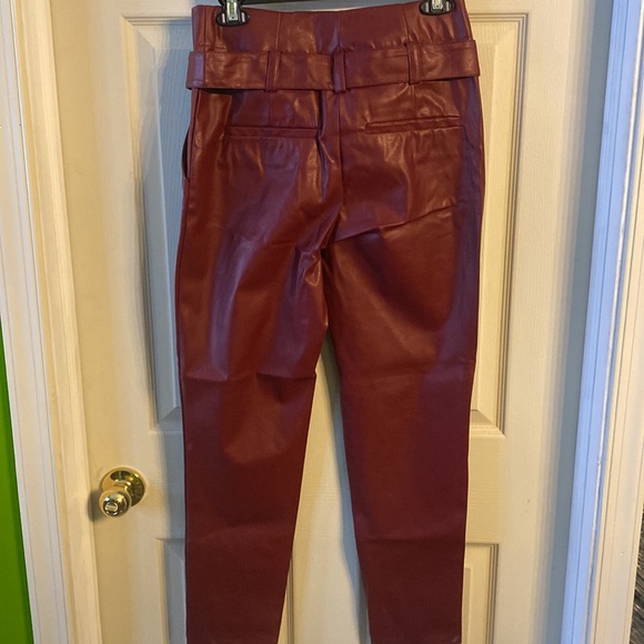Faux leather pants. Size 2 - Picture 6 of 8